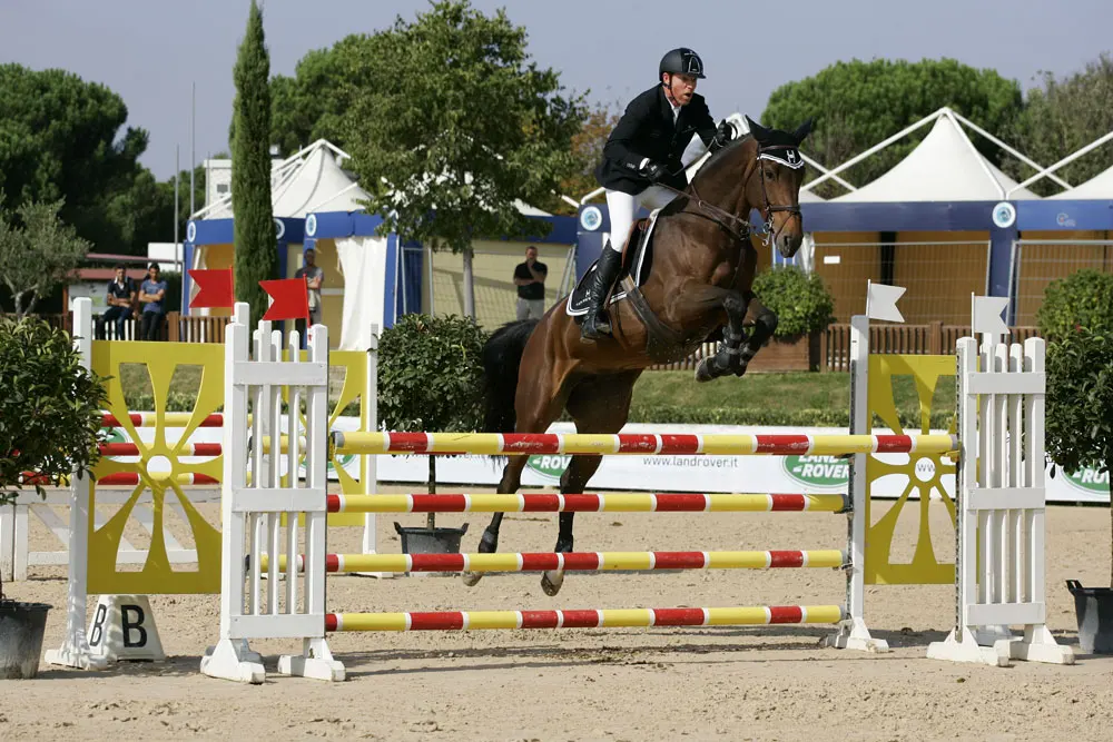 ESSETRE S.p.A. Spondor & Partnership